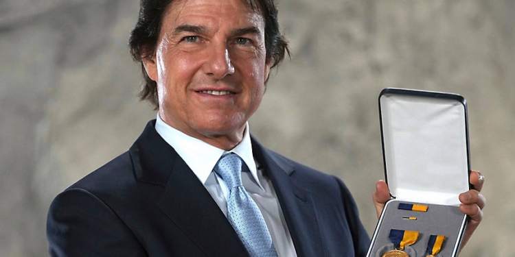 Tom Cruise Honored as Real-Life Hero by the U.S. Navy