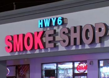 Man injured as suspects open fire at smoke shop, according to HCSO.
