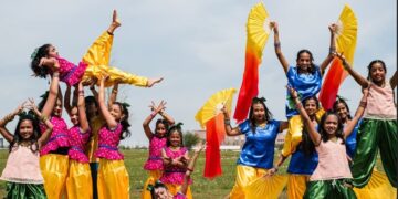 Sugar Land’s International Art & Kite Festival