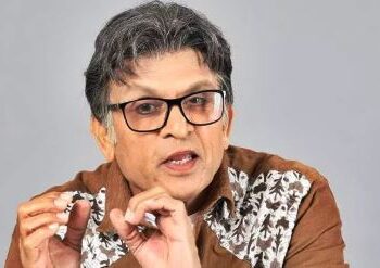 Melodic Evening with Annu Kapoor at NRI Antakshari Night