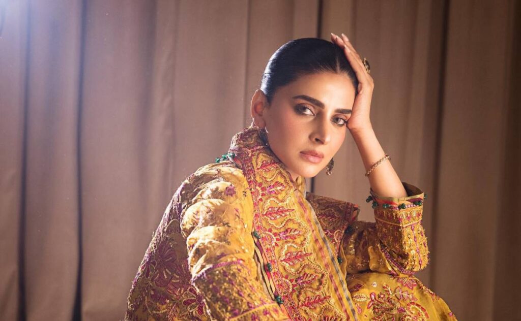saba qamar 2