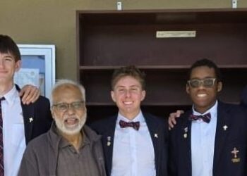 کنونٹ اکیڈمی کے طلبہ کا مسجد السلام کا دورہ