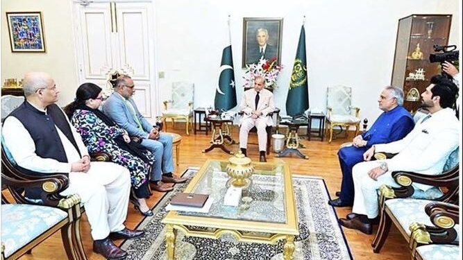 ہلالِ امتیاز یافتہ تنویر احمد، پاکستان کی ڈیجیٹل تبدیلی کے معمار