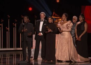 ہیوسٹن گرینڈ اوپیرا نے 35 سال بعد ایک بار پھر گریمی ایوارڈ جیت لیا