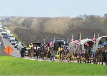 روڈیو سیزن سے قبل ہزاروں ٹریل رائیڈرز ہیوسٹن میں داخل ہونے کو تیار